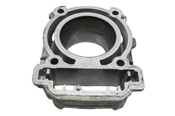 Can-Am - 11 Can-Am Outlander 500 Max XT Cylinder