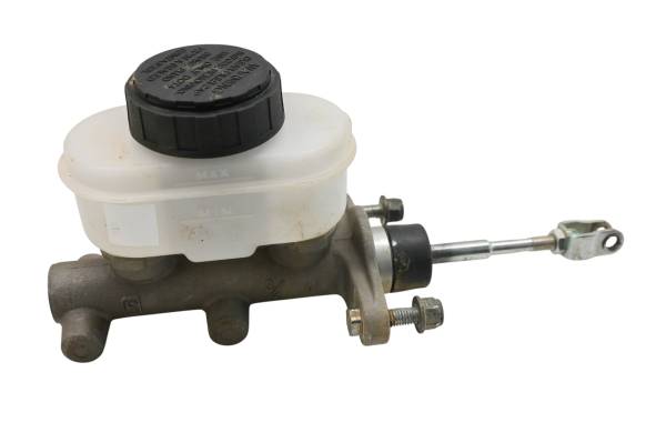 Polaris - 21 Polaris Pro XD 4000D Brake Master Cylinder