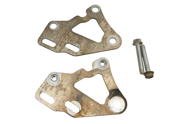 Polaris - 21 Polaris Pro XD 4000D Transmission Bracket Mount