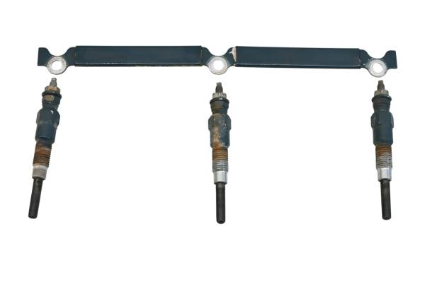 Polaris - 21 Polaris Pro XD 4000D Glow Plugs & Bracket