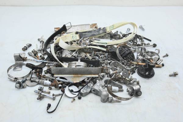 Yamaha - 18 Yamaha Wave Runner FX Limited Hardware Set Nuts & Bolts