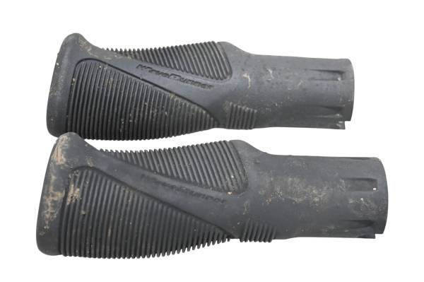 Yamaha - 17 Yamaha Waverunner FX LTD SVHO Handlebar Grips