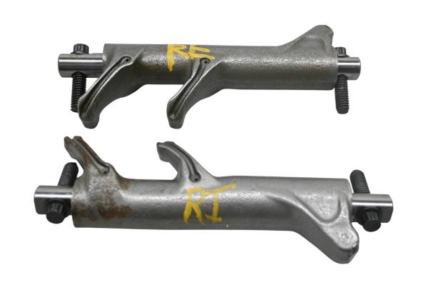 20 Harley-Davidson FXBB Street Bob Rear Rocker Arm Assembly