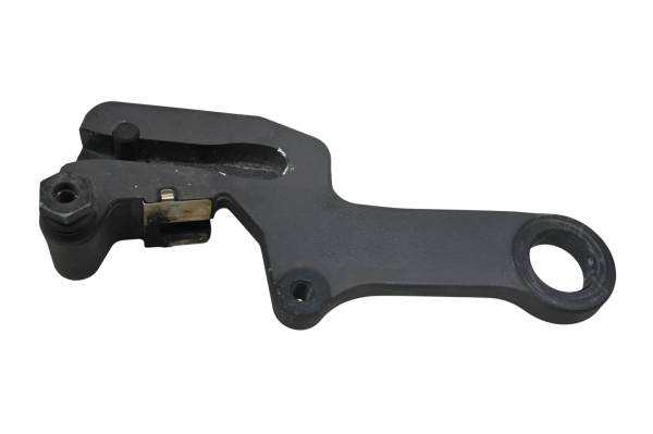 20 Harley-Davidson FXBB Street Bob Rear Caliper Bracket