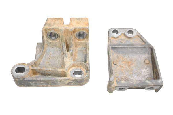 Polaris - 21 Polaris Pro XD 4000D Front & Rear Engine Brackets Mounts