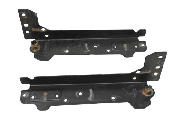 Polaris - 21 Polaris Pro XD 4000D Left & Right Tailgate Support Brackets