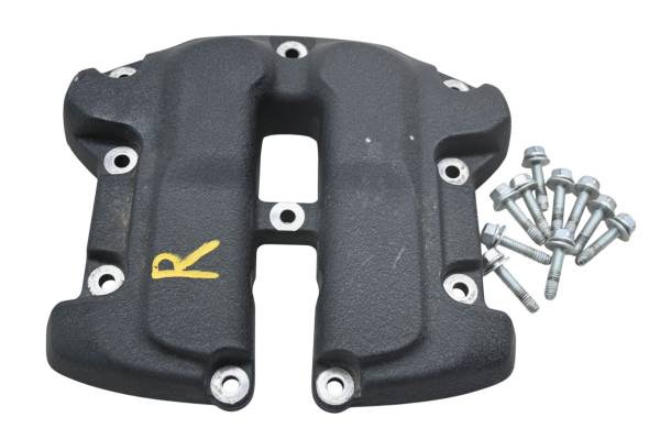 20 Harley-Davidson FXBB Street Bob Valve Cover