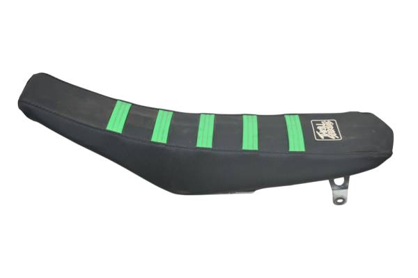 Kawasaki - 14 Kawasaki KX85 Seat