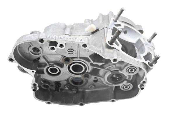Kawasaki - 14 Kawasaki KX85 Crankcase Center Crank Case