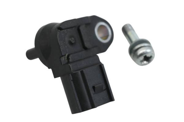 Yamaha - 17 Yamaha Wolverine R-Spec EPS T-Map Pressure Sensor YXE700