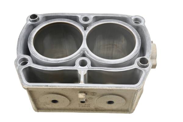 Polaris - 08 Polaris Sportsman 800 4x4 Cylinder For Parts