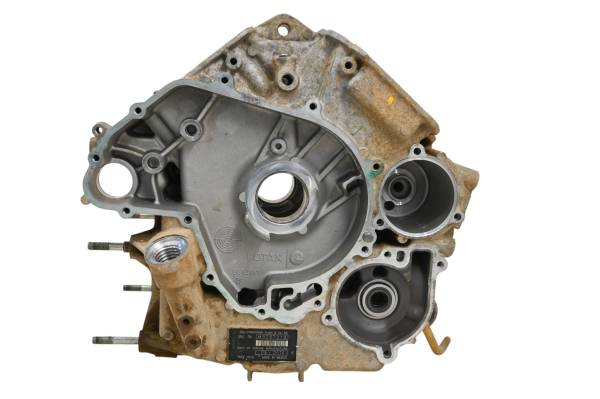 Can-Am - 15 Can-Am Maverick 1000R EFI CVT 4x4 Crankcase Center Crank Case