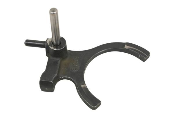 Can-Am - 15 Can-Am Maverick 1000R EFI CVT 4x4 Differential Lock Fork