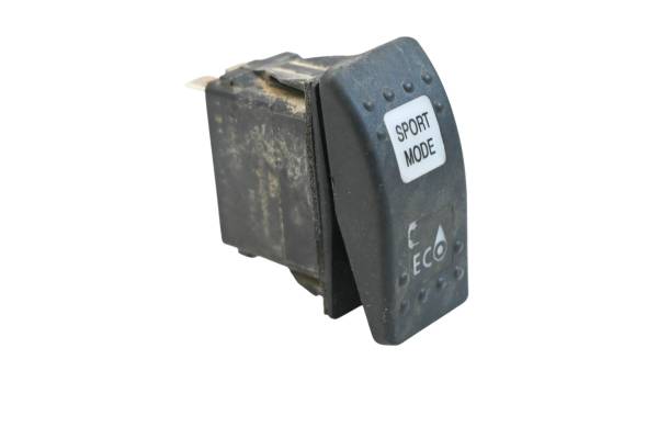 Can-Am - 18 Can-Am Commander 1000R Sport Mode Switch