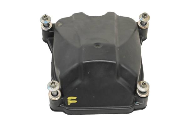 Can-Am - 18 Can-Am Commander 1000R Valve Cover Front Or Rear