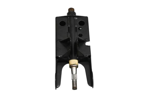 Can-Am - 18 Can-Am Commander 1000R Steering Wheel Support Bracket & Shaft