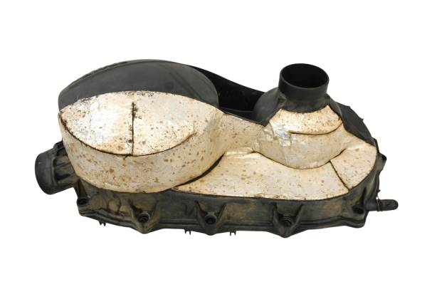 Can-Am - 18 Can-Am Commander 1000R Outer Belt Clutch Cover
