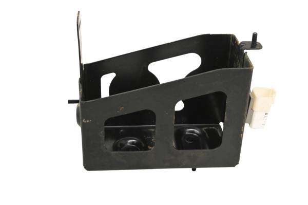 Can-Am - 18 Can-Am Commander 1000R Battery Bracket Mount
