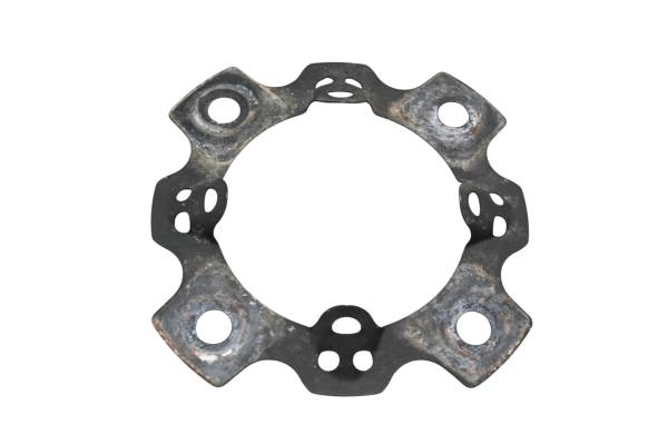 Suzuki - 04 Suzuki LTZ250 Right Rear Hub Plate Quadsport 250 2x4