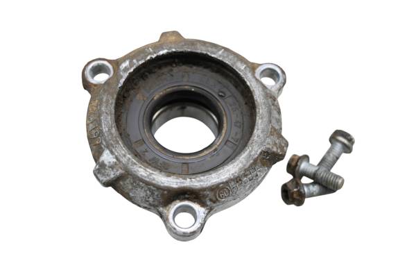 Can-Am - 14 Can-Am Maverick 1000R XXC 4x4 Driveshaft Bearing Cover