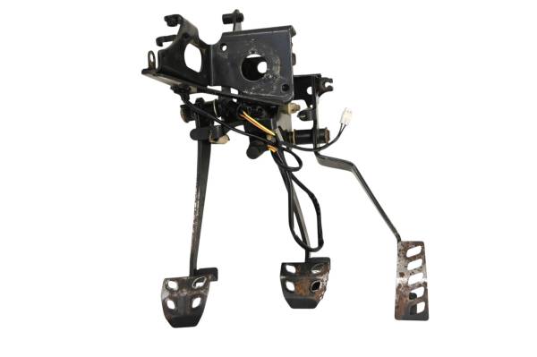 Yamaha - 18 Yamaha YXZ1000R EPS Gas Brake Pedal Assembly