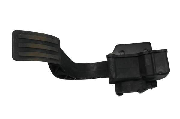 Kawasaki - 24 Kawasaki Teryx KRX 1000 Accelerator Pedal KRF1000