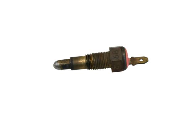 Kubota - 15 Kubota RTV-X900 Thermometer Switch