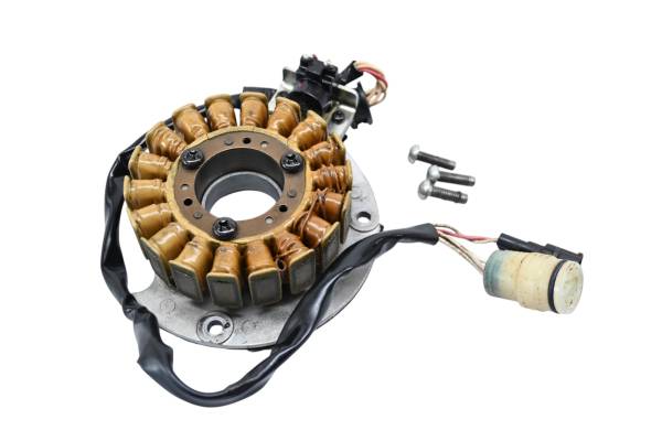 Yamaha - 09 Yamaha Grizzly 125 2x4 Stator YFM125