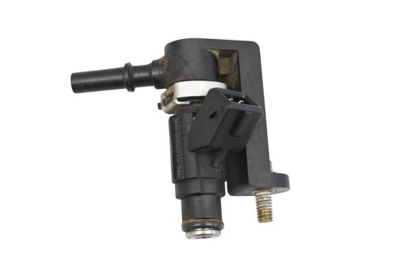 Polaris - 16 Polaris RZR 170 Fuel Rail & Injector