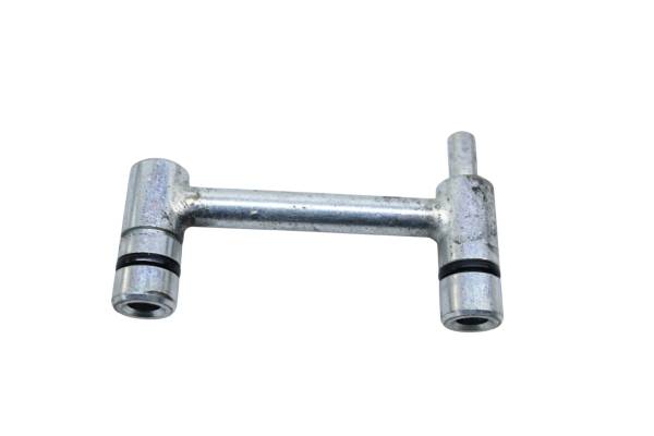 Yamaha - 09 Yamaha Grizzly 125 2x4 Oil Pipe Comp YFM125