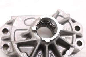 Yamaha - 06 Yamaha Waverunner FX1000 Transfer Drive Gear Housing Bearing Cover - Image 2