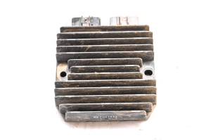 Can-Am - 16 Can-Am Maverick XDS DPS 1000R Regulator Rectifier - Image 1