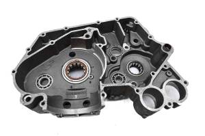 KTM - 05 KTM EXC 525 Crankcase Center Crank Case - Image 10