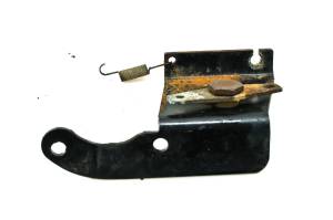 Cub Cadet - 09 Cub Cadet Volunteer 750 4x4 EFI Differential Cable Bracket Mount Tracker 46E - Image 2