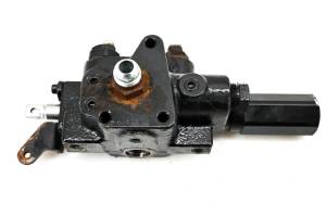 Kubota - 10 Kubota RTV1100CR9 Hydraulic Control Valve - Image 1