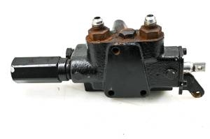 Kubota - 10 Kubota RTV1100CR9 Hydraulic Control Valve - Image 5