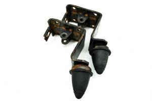 Kawasaki - 08 Kawasaki Mule 3010 Diesel 4x4 Rear Shock Brackets Mounts Left Right KAF950D - Image 1