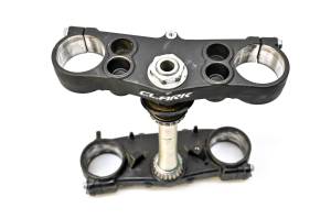 Yamaha - 21 Yamaha YZ450F Triple Tree Clamp - Image 1