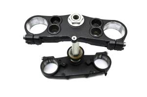 Yamaha - 21 Yamaha YZ450F Triple Tree Clamps - Image 1