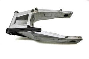 Yamaha - 06 Yamaha YZF600R Rear Swingarm - Image 1