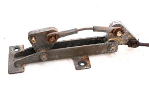 Bobcat - 08 Bobcat 2200S 4x4 Diesel Parking Brake Cable - Image 2