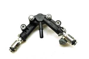 Aprilia - 09 Aprilia Shiver 750 Fuel Rail & Injectors SL750 For Parts - Image 1