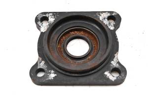 Bobcat - 08 Bobcat 2200S 4x4 Diesel Input Bearing Cover - Image 2