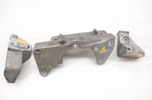 Arctic Cat - 03 Arctic Cat ZR 900 Sno Pro Engine Motor Support Brackets Mounts 121" - Image 3