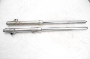 Honda - 85 Honda XR200R Front Forks Suspension - Image 1