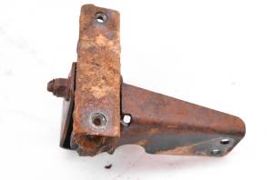 Bobcat - 14 Bobcat 3400 Diesel 4x4 Left Side Transmission Bracket Mount - Image 2