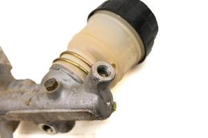 Kawasaki - 00 Kawasaki Mule 2500 2x4 Brake Master Cylinder KAF620 - Image 3