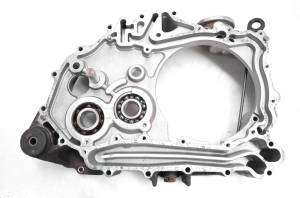 Can-Am - 01 Can-Am Traxter 500 XT 4x4 Clutch Housing Crankcase Cover - Image 1