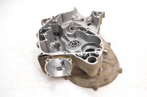 Kawasaki - 06 Kawasaki Prairie 700 4x4 Right Crankcase Center Half Crank Case KVF700D - Image 2