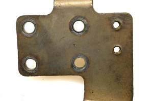 Kubota - 04 Kubota RTV900W Gear Shift Cable Bracket Plate Mount - Image 4